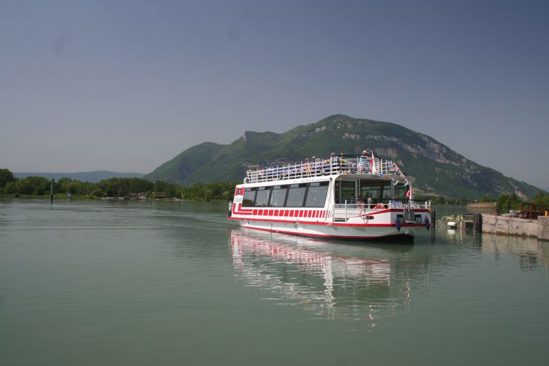 Croisière sur le Canal de Savières