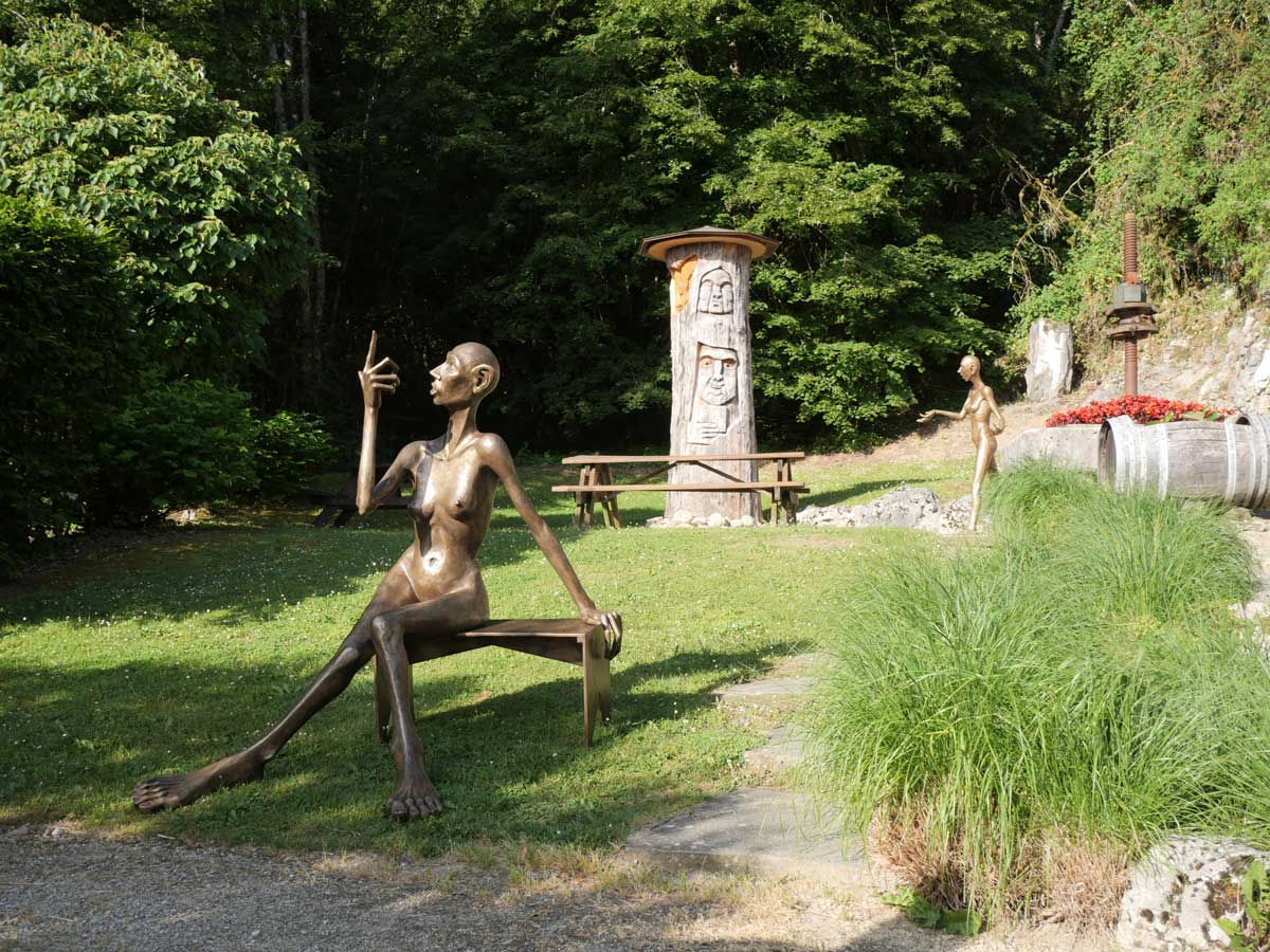 Sculpture en bronze ou en résine d'Annie Berthet