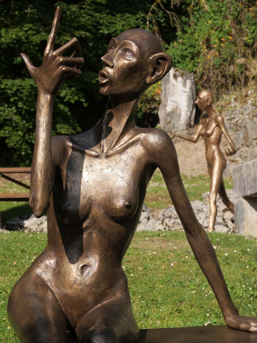 Sculpture en bronze ou en résine d'Annie Berthet